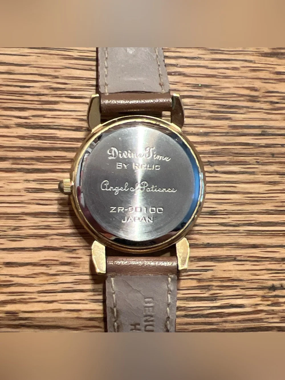 N/A classic wristwatch